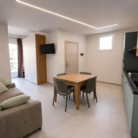 Davs Per 4 A Con Wifi Self Check In Appartement